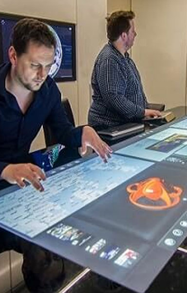 Mixed Reality for Business Mixed Reality for Business